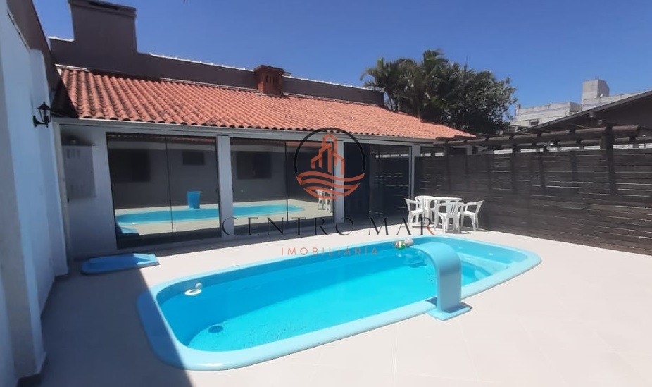 Casa 4 dormitórios para temporada, centro em Xangri-lá | Ref.: 2885